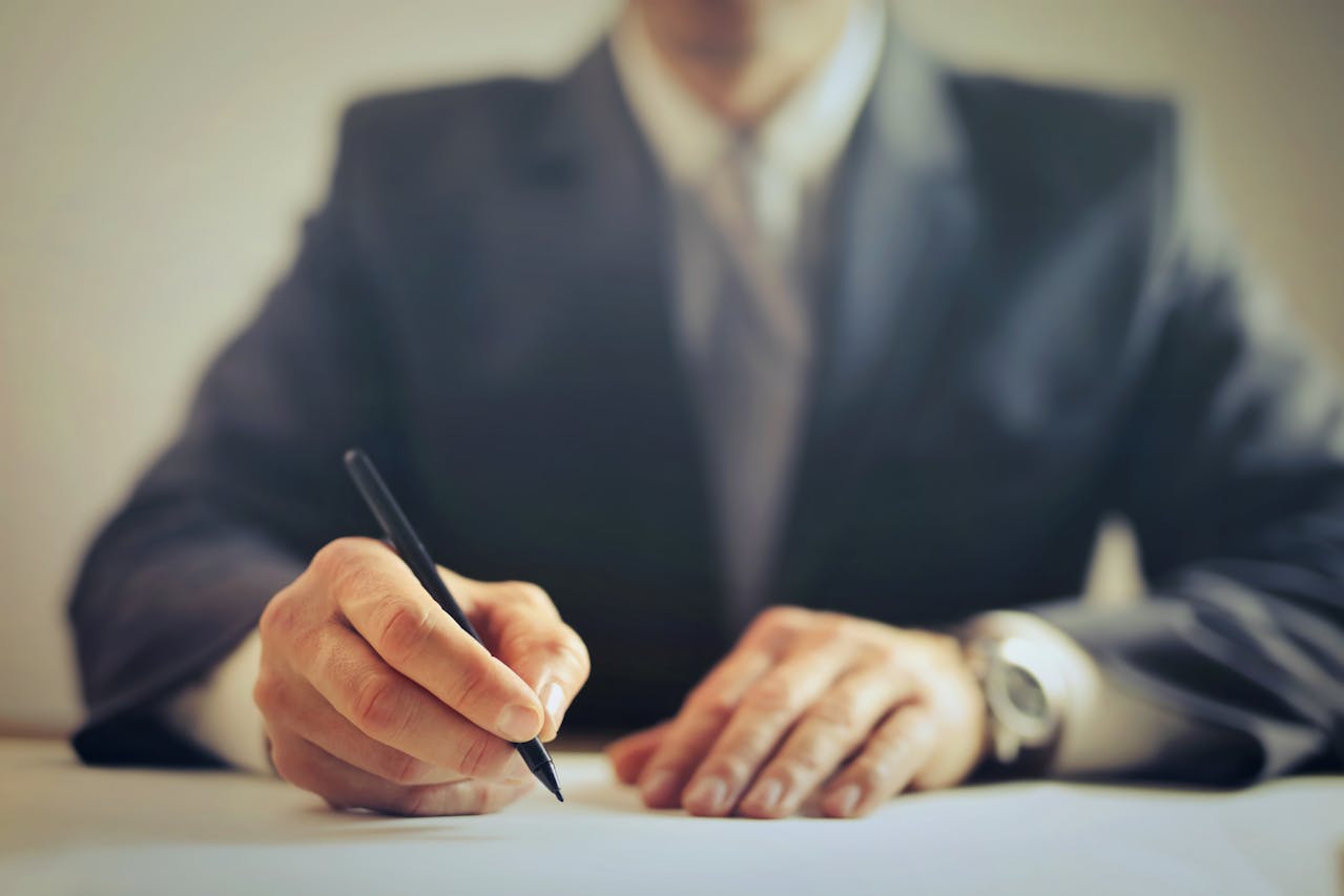 avocat-immobilier-redaction-bail-paris